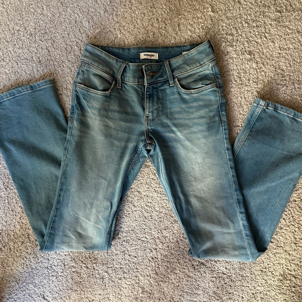 Wrangler Women’s Light Blue Boot Cut Jeans